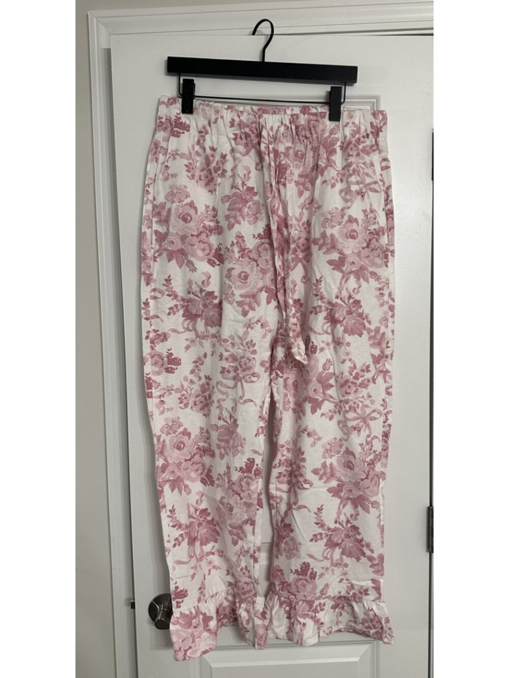 POTTERY BARN Teen LoveShackFancy Flannel Pajama Set in Pink Size Medium - Picture 7 of 10